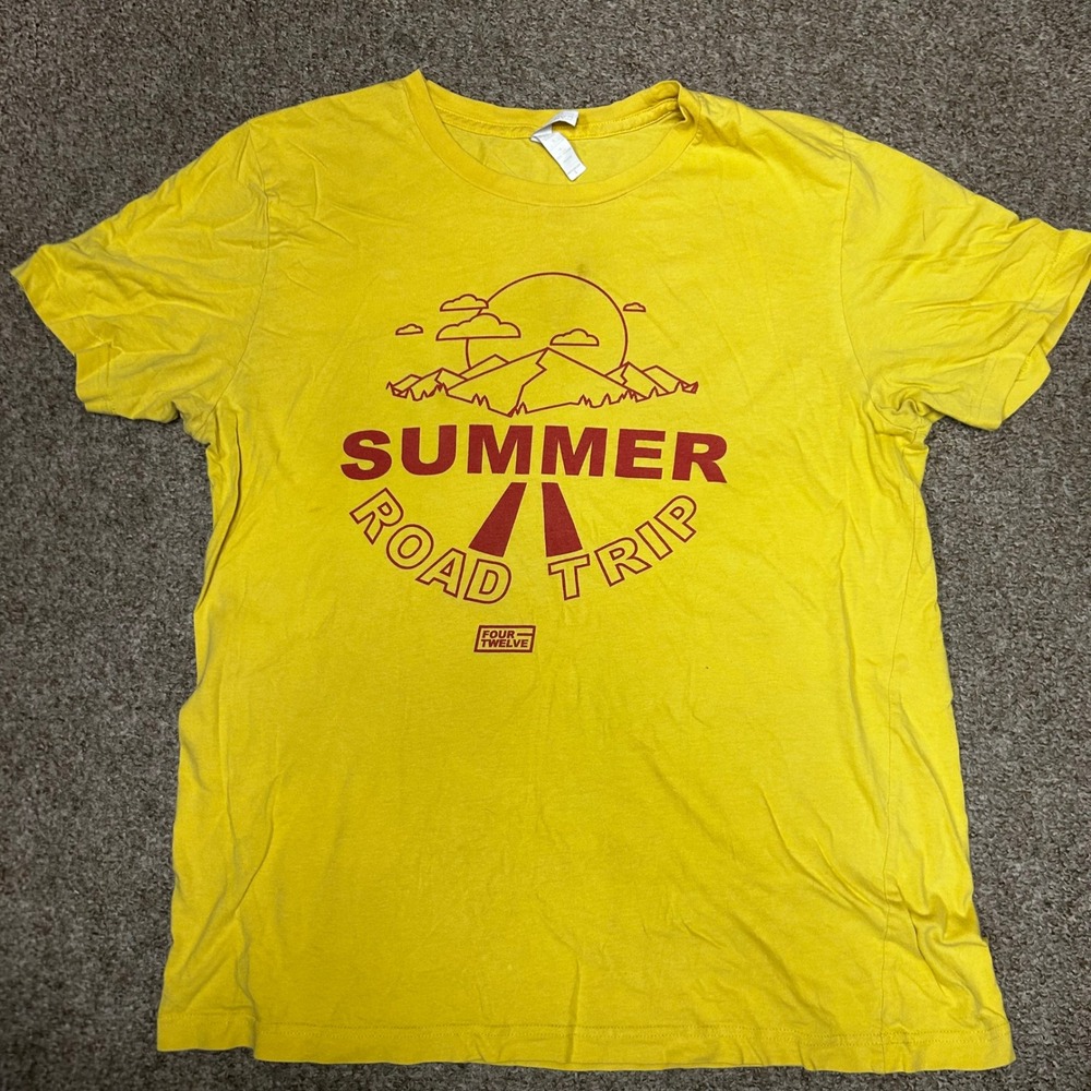 Boutique Mens Yellow Summer Road Trip Graphic Tee‎ Shirt Sz L Cotton Vacation